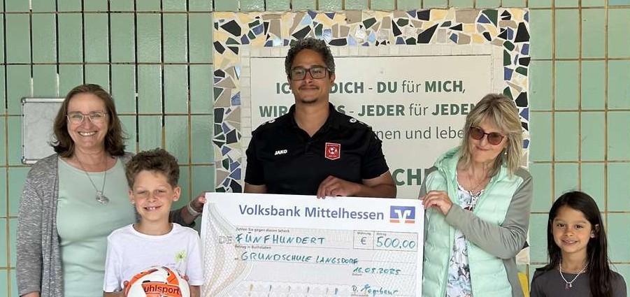 2025 Uebergabe Grundschule